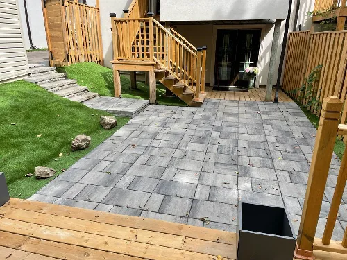 Paved outdoor space shown on the original Great 6 website